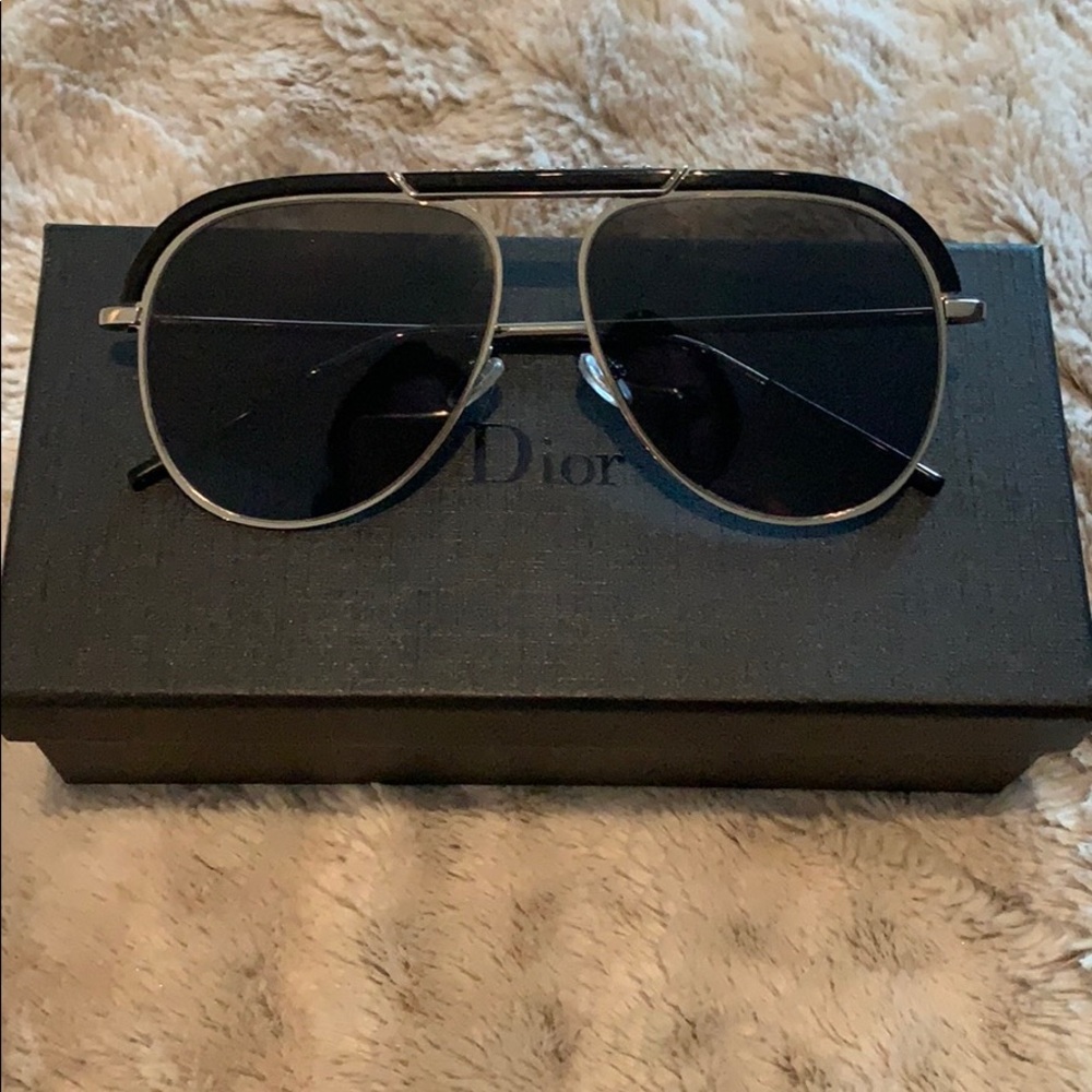 Dior Desertic sunglasses 😎